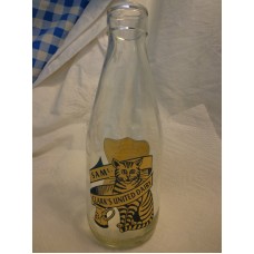 Milk Bottle CAT saying on back United Dairy SAMUEL CLARKS Made in England MC NEW   253801105850